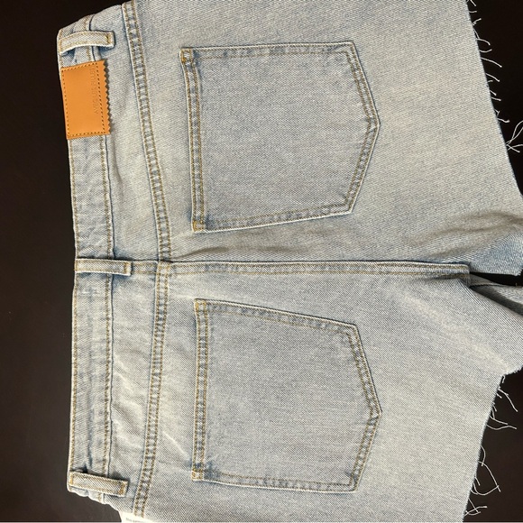 Avec Les Filles Long Denim Shorts (30) - Picture 3 of 4